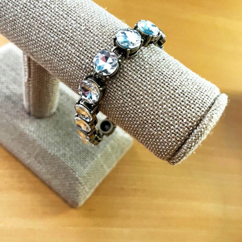 Chloe + Isabel - Clear Glass - Heirloom Crystal Bracelet